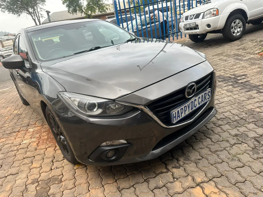 Used 2016 Mazda Mazda3 hatch 1.6 Dynamic - Happy DC Motors