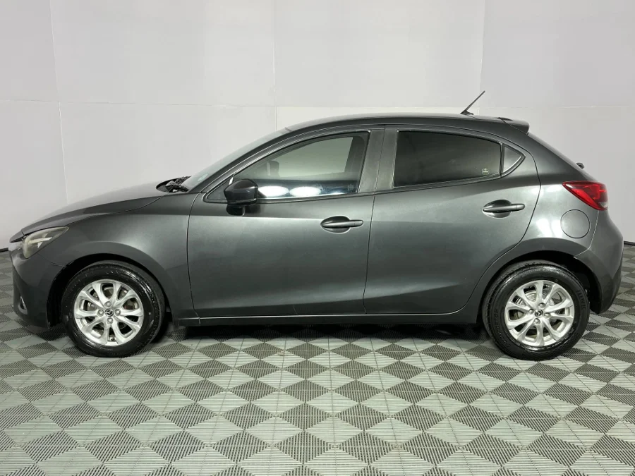 Used 2017 Mazda Mazda2 1.5 Dynamic manual - WeBuyCars Rustenburg