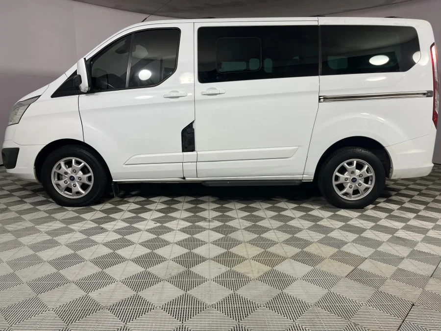 Used 2015 Ford Tourneo Custom 2.2TDCi SWB Limited - WeBuyCars Midstream