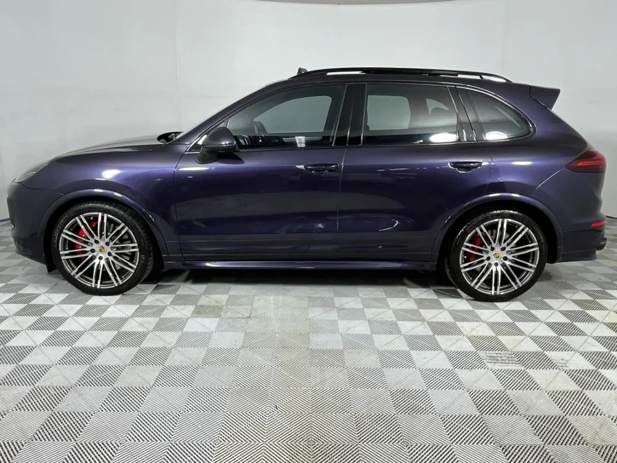 Used 2017 Porsche Cayenne GTS - WeBuyCars Silverlakes