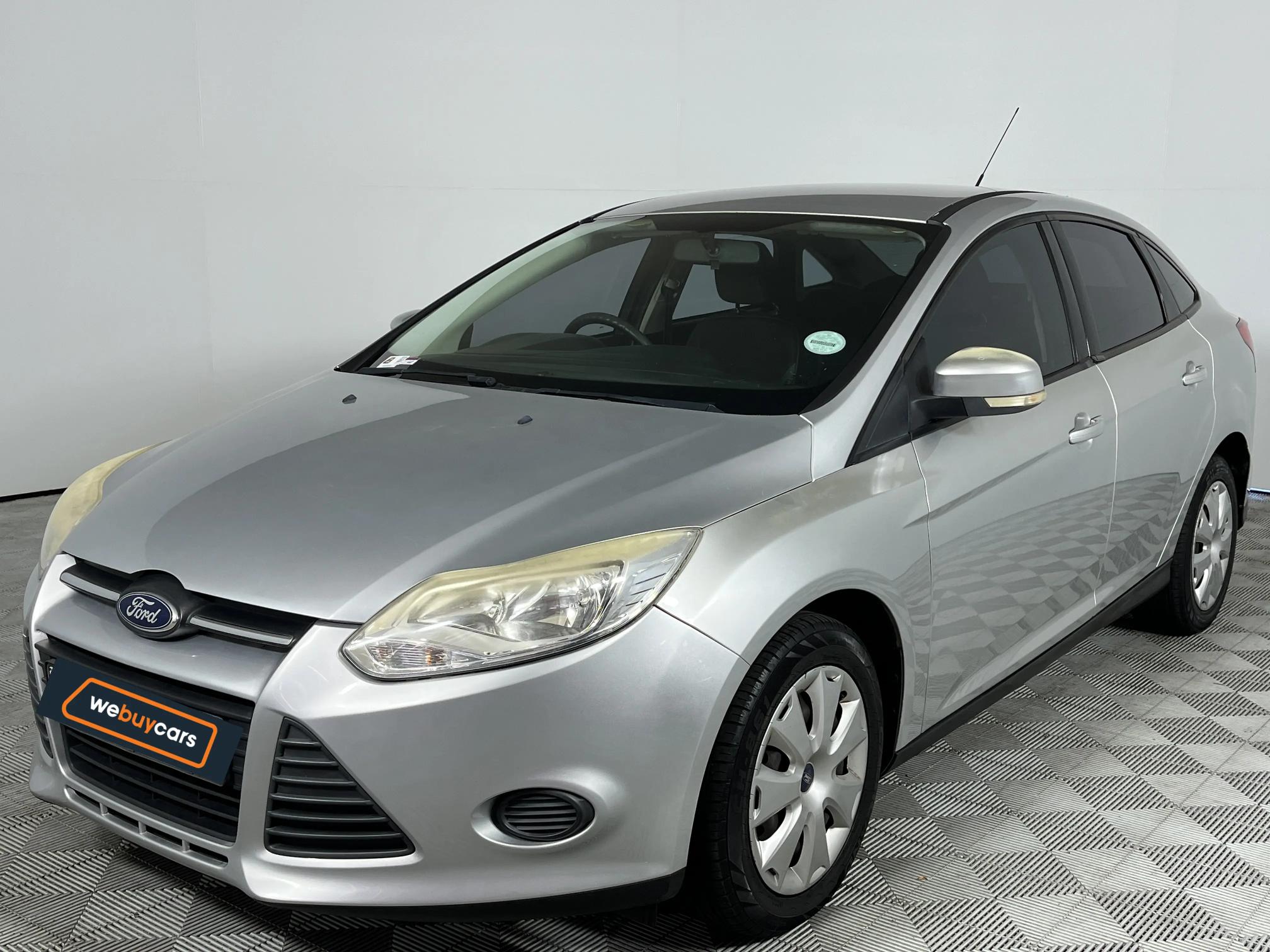 Used 2013 Ford Focus sedan 1.6 Ambiente auto