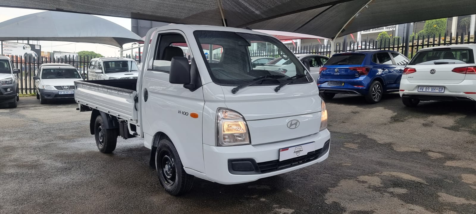 Used 2024 Hyundai H-100 Bakkie 2.6D deck (aircon)