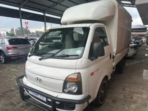Used 2014 Hyundai H-100 Bakkie 2.6D deck