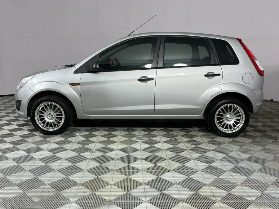 Used 2015 Ford Figo 1.4 Ambiente - WeBuyCars Lansdowne