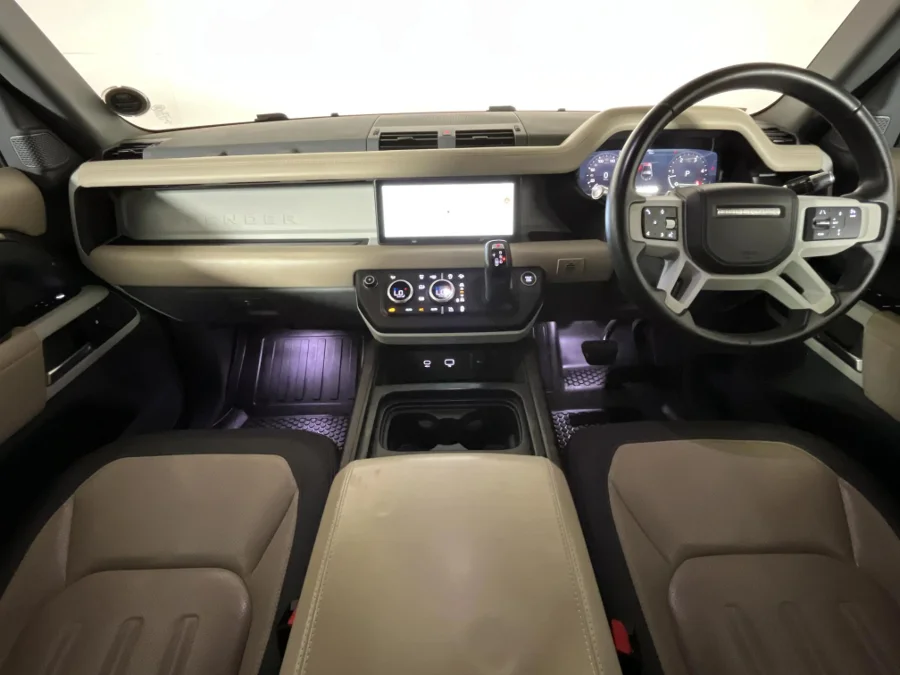 Used 2021 Land Rover Defender 90 D300 X-Dynamic HSE - WeBuyCars Germiston