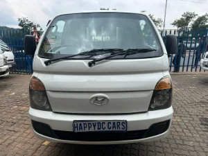 Used 2014 Hyundai H-100 Bakkie 2.6D chassis cab