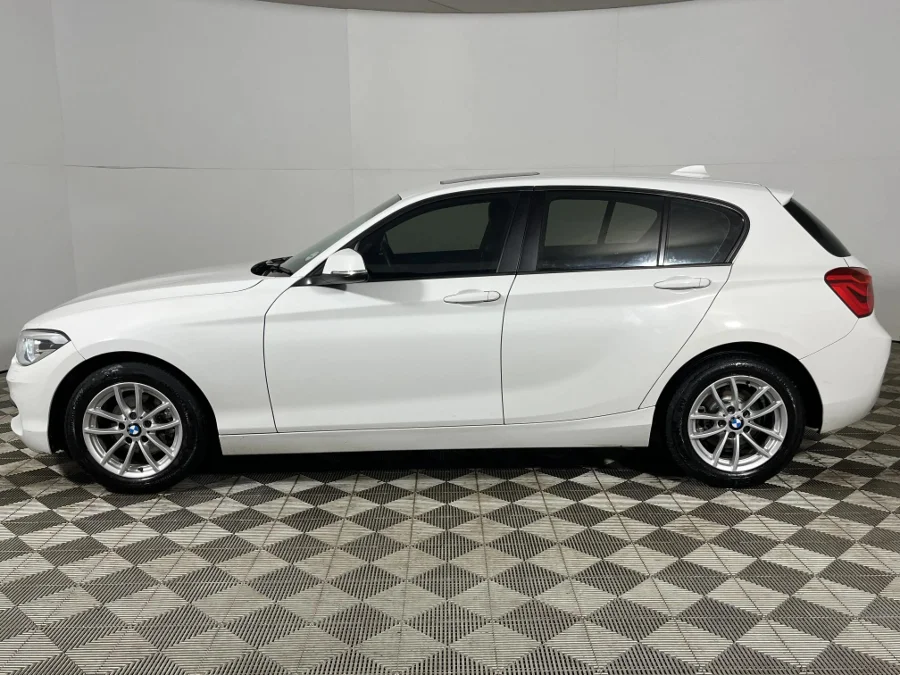 Used 2015 BMW 1 Series 118i 5-door auto - WeBuyCars Germiston Used 2015 BMW 1 Series 118i 5-door auto - WeBuyCars Germiston
