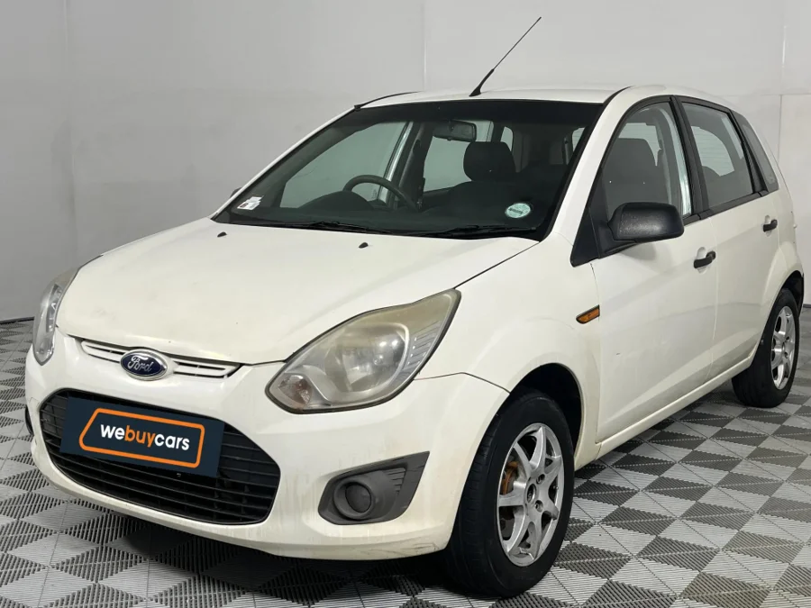 Used 2015 Ford Figo 1.4TDCi Ambiente - WeBuyCars Silverlakes Used 2015 Ford Figo 1.4TDCi Ambiente - WeBuyCars Silverlakes