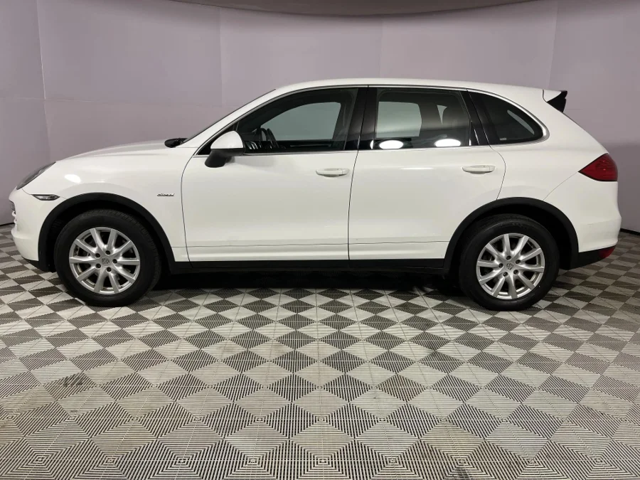 Used 2012 Porsche Cayenne diesel - WeBuyCars Silverlakes Used 2012 Porsche Cayenne diesel - WeBuyCars Silverlakes