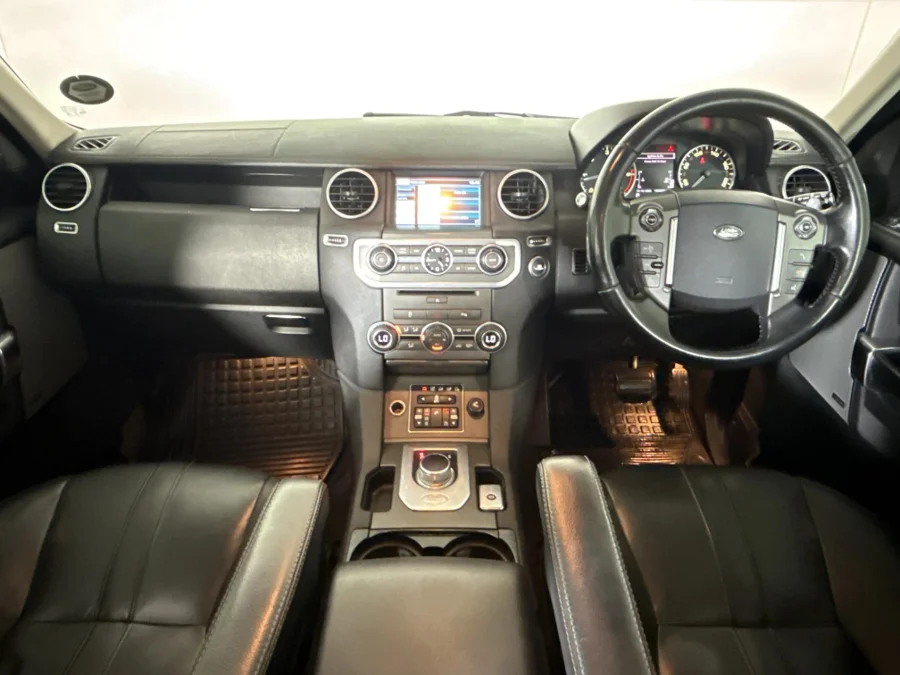 Used 2014 Land Rover Discovery SDV6 SE - WeBuyCars Midstream