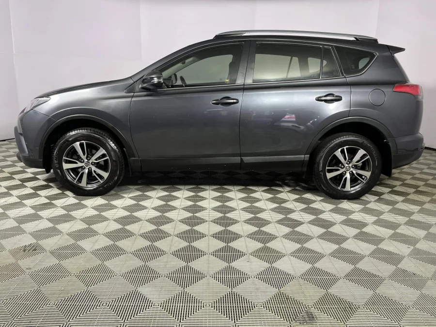 Used 2018 Toyota RAV4 2.0 GX auto - WeBuyCars Durban