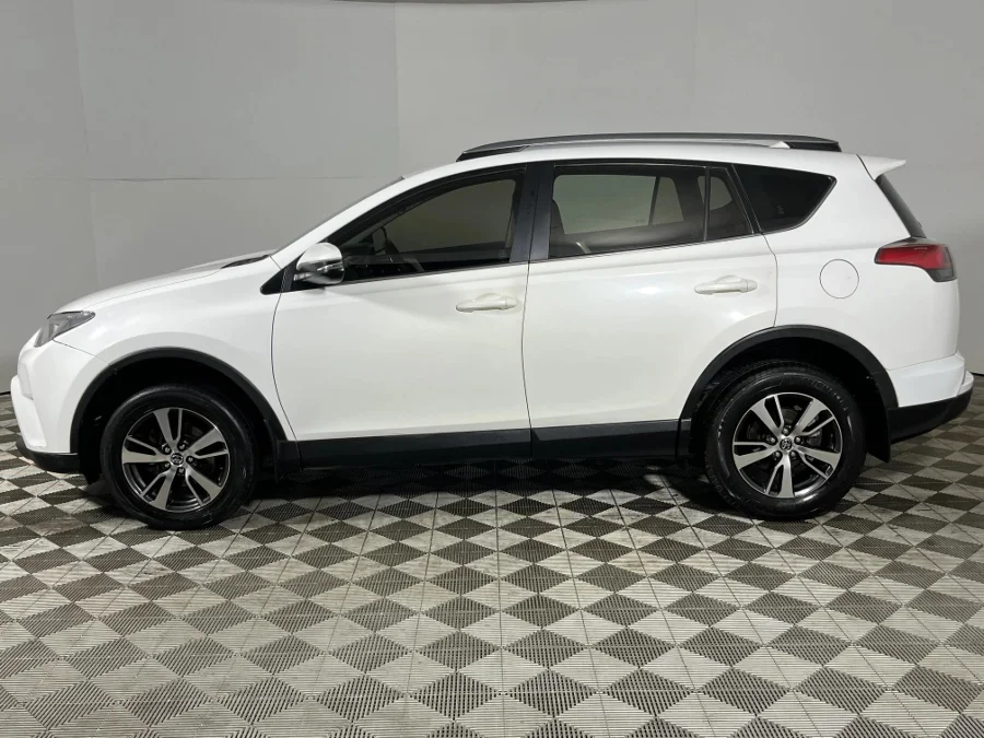 Used 2018 Toyota RAV4 2.0 GX auto - WeBuyCars Montana