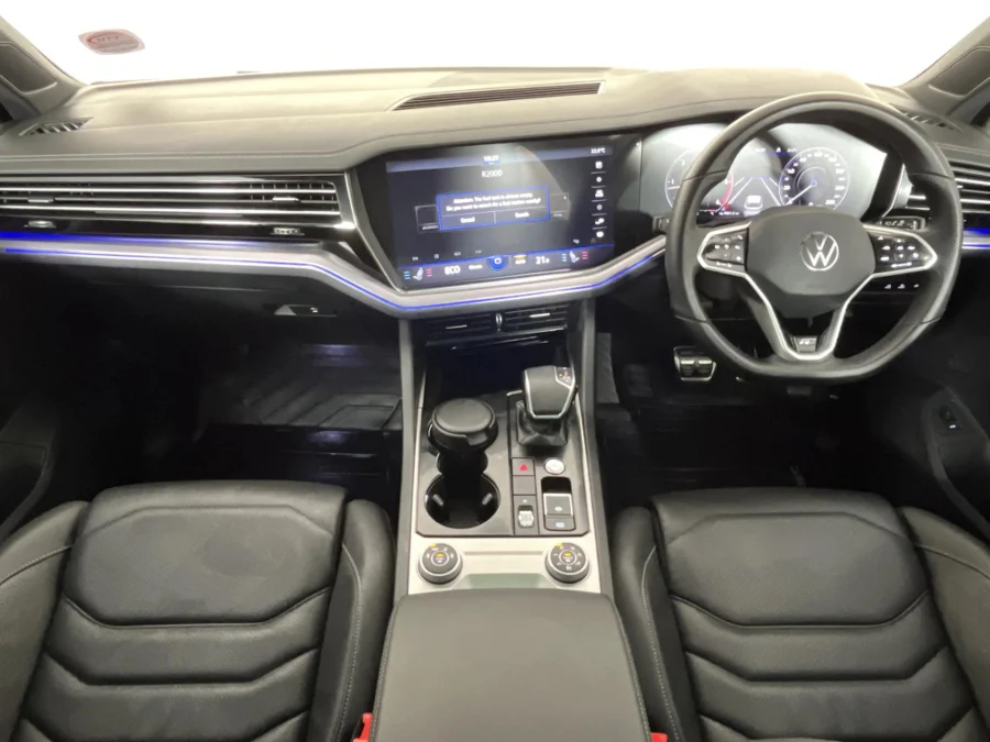 Used 2021 Volkswagen Touareg V6 TDI Executive R-Line - WeBuyCars Midstream