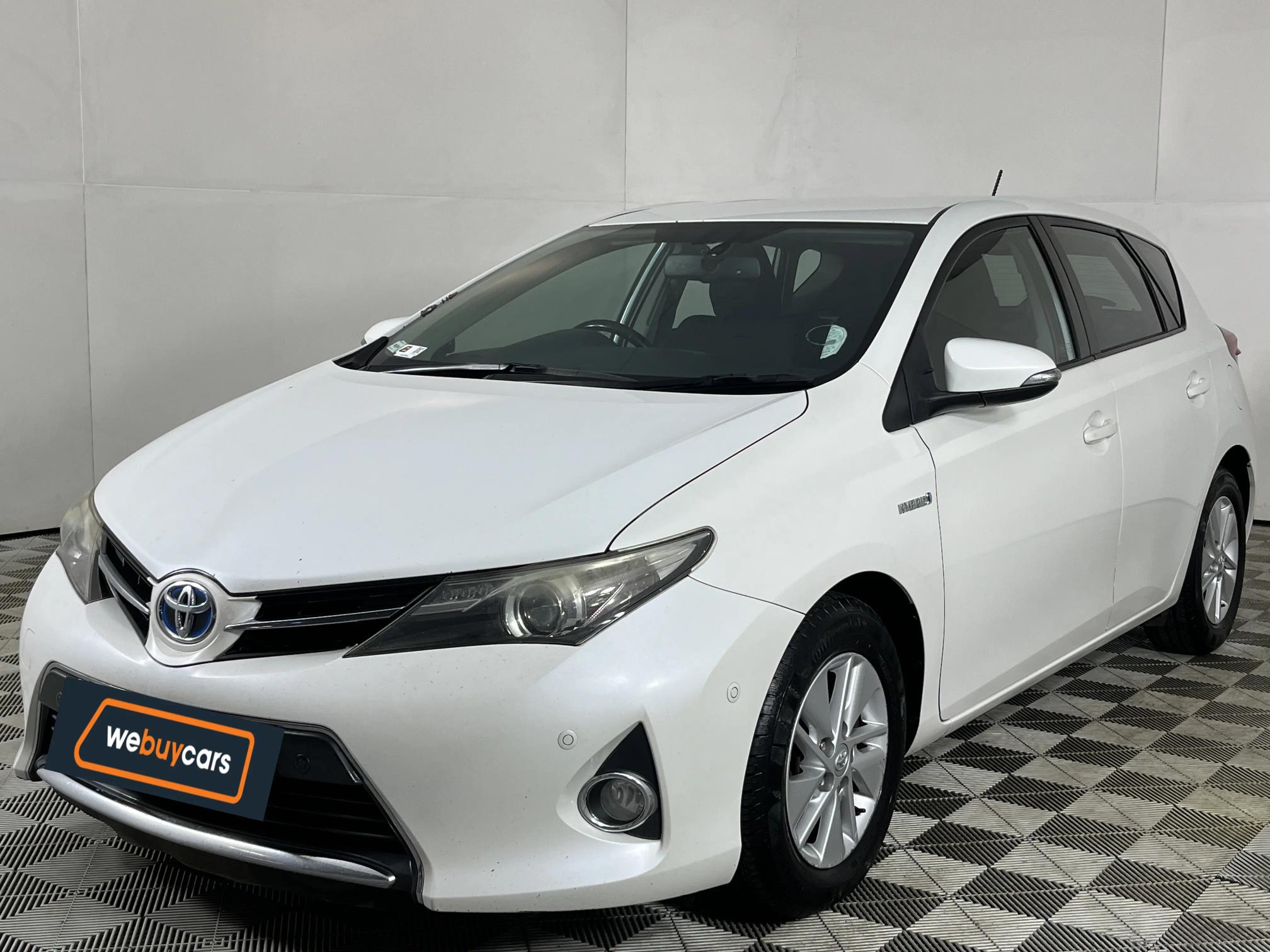 Used 2015 Toyota Auris XR HSD