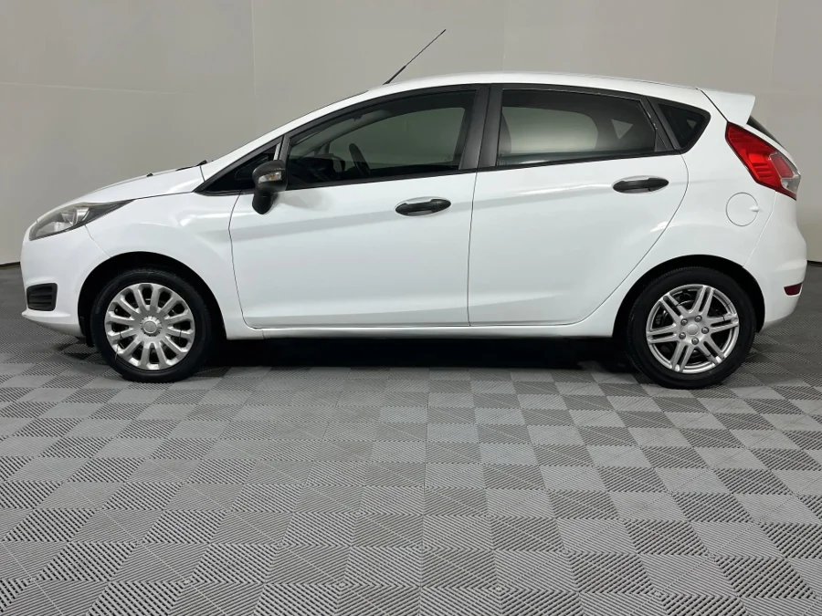 Used 2017 Ford Fiesta 5-door 1.0T Ambiente - WeBuyCars Montana Used 2017 Ford Fiesta 5-door 1.0T Ambiente - WeBuyCars Montana