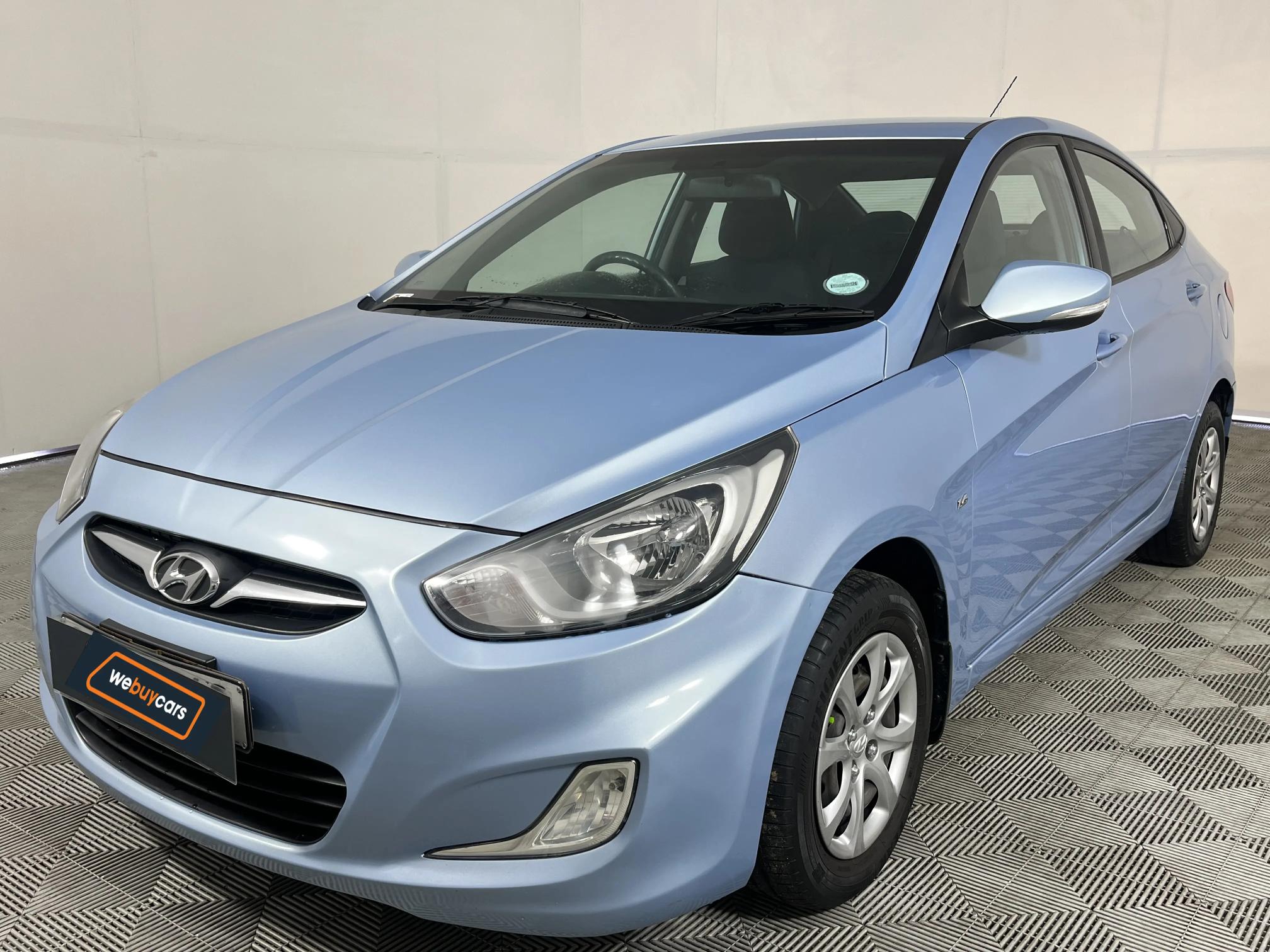 Used 2011 Hyundai Accent sedan 1.6 Fluid