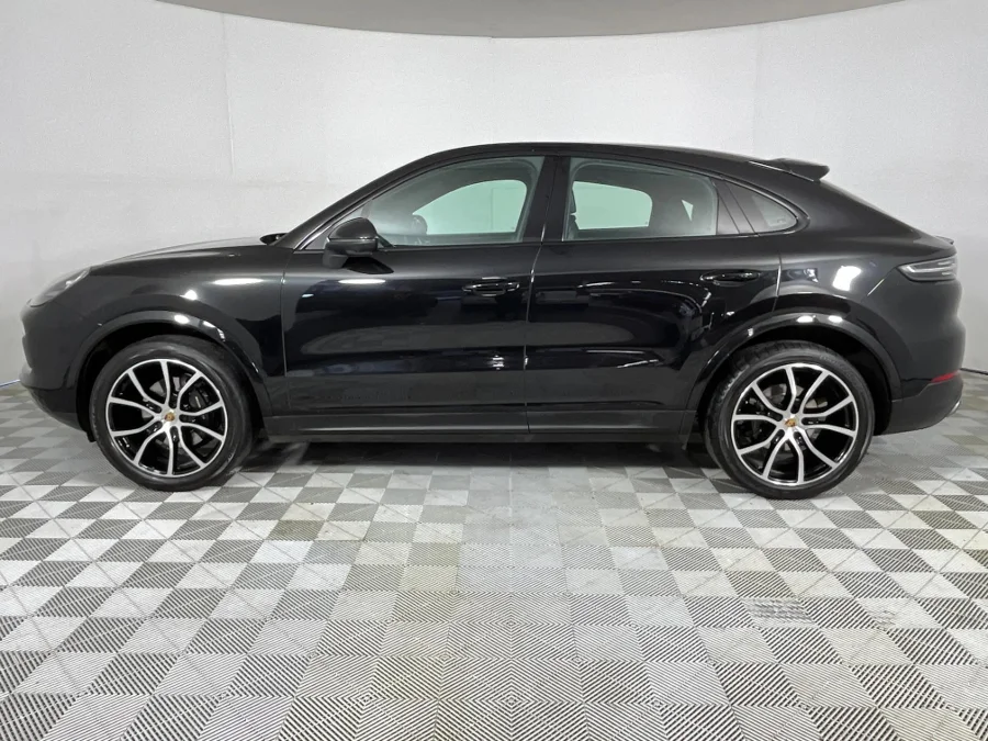 Used 2023 Porsche Cayenne coupe - WeBuyCars Silverlakes