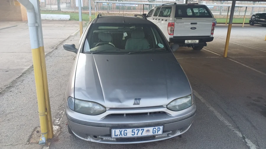 New 2000 Fiat Palio 1.6 EL 5-door - Private Seller