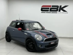 Used 2010 MINI Hatch Cooper S
