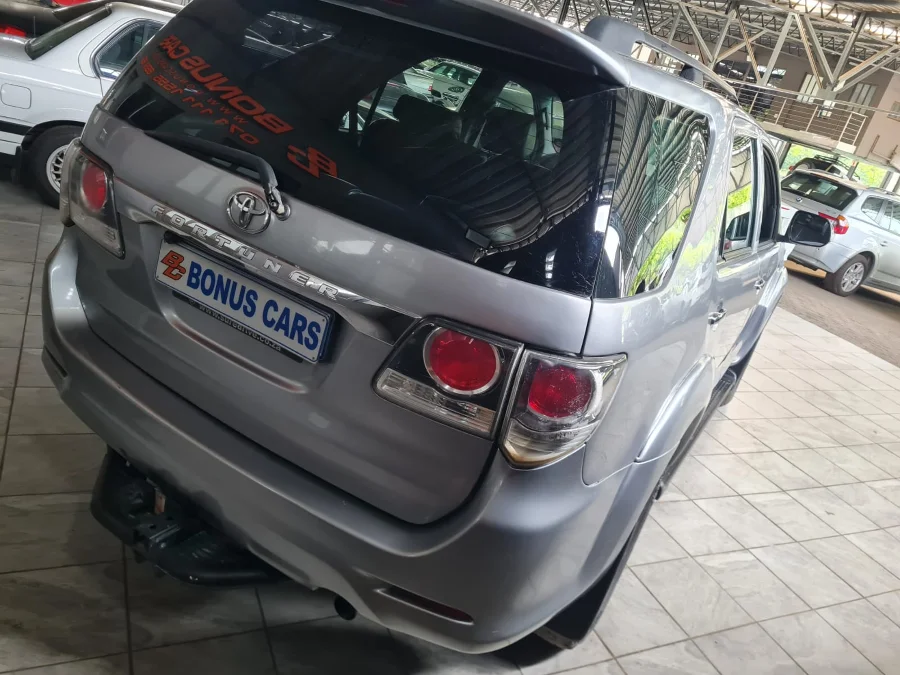 Used 2015 Toyota Fortuner 2.5D-4D auto - Bonus Cars