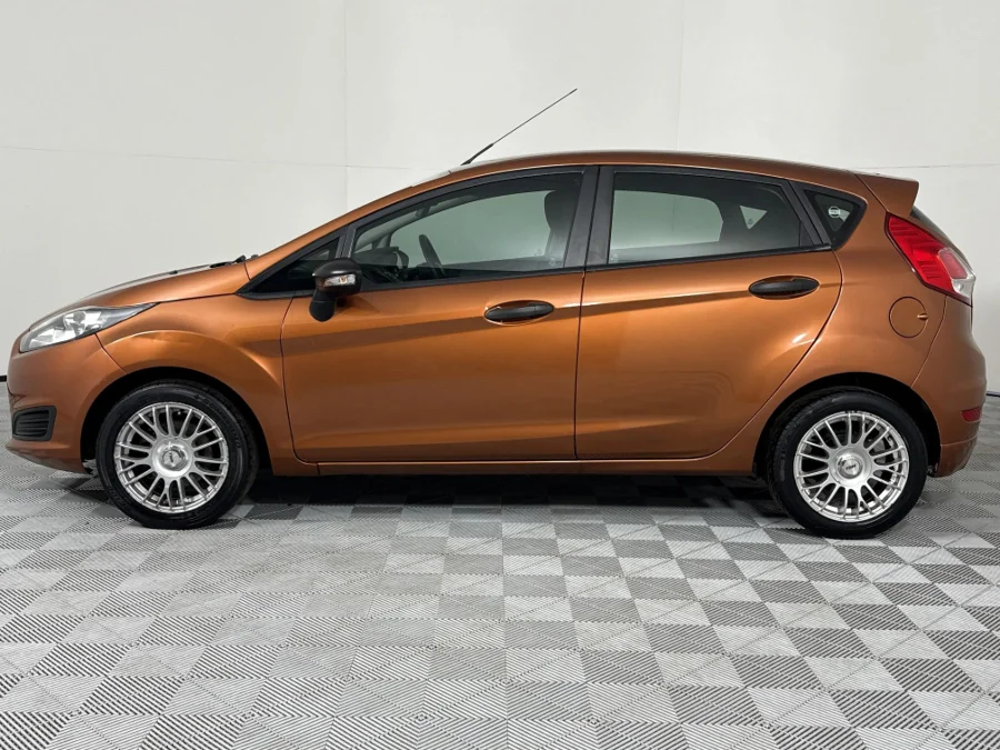 Used 2016 Ford Fiesta 5-door 1.0T Trend - WeBuyCars Vereeniging