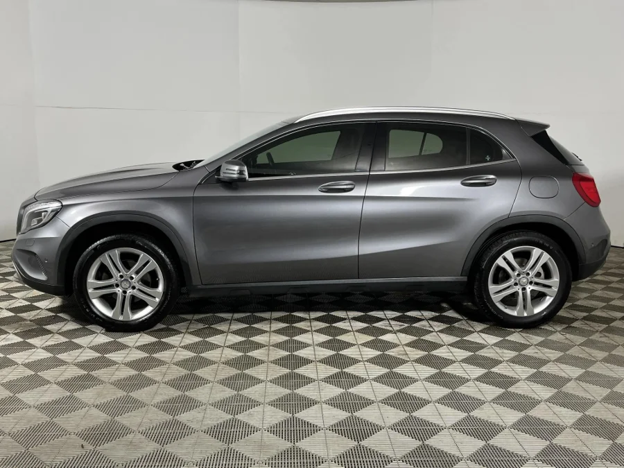 Used 2016 Mercedes-Benz GLA 200 auto - WeBuyCars JHB South Used 2016 Mercedes-Benz GLA 200 auto - WeBuyCars JHB South
