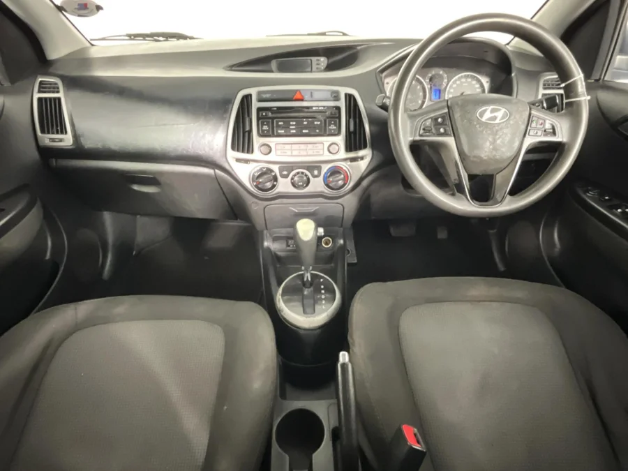 Used 2014 Hyundai i20 1.4 Fluid auto - WeBuyCars Gqeberha