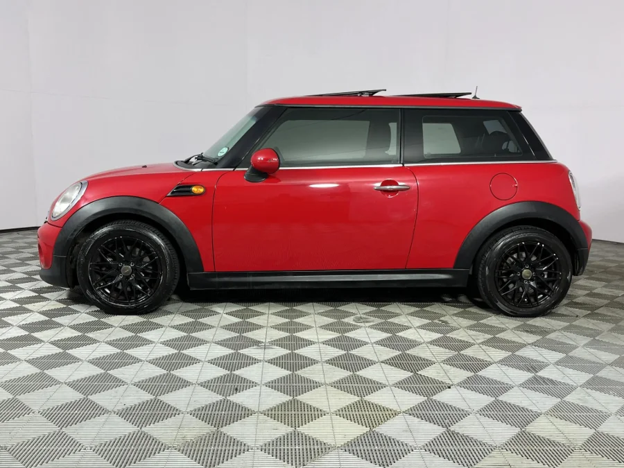 Used 2013 MINI Hatch One - WeBuyCars Lansdowne