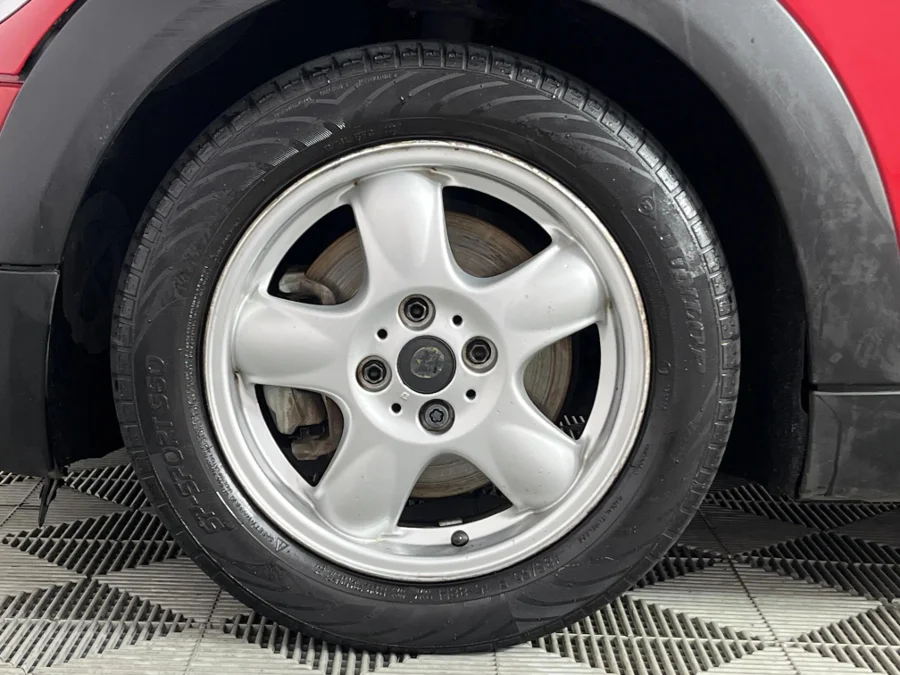 Used 2011 MINI Hatch Cooper - WeBuyCars Brackenfell Cape Town Used 2011 MINI Hatch Cooper - WeBuyCars Brackenfell Cape Town