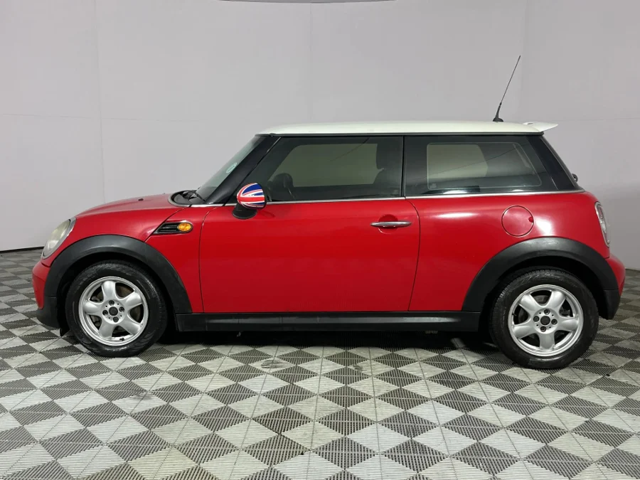 Used 2011 MINI Hatch Cooper - WeBuyCars Brackenfell Cape Town Used 2011 MINI Hatch Cooper - WeBuyCars Brackenfell Cape Town
