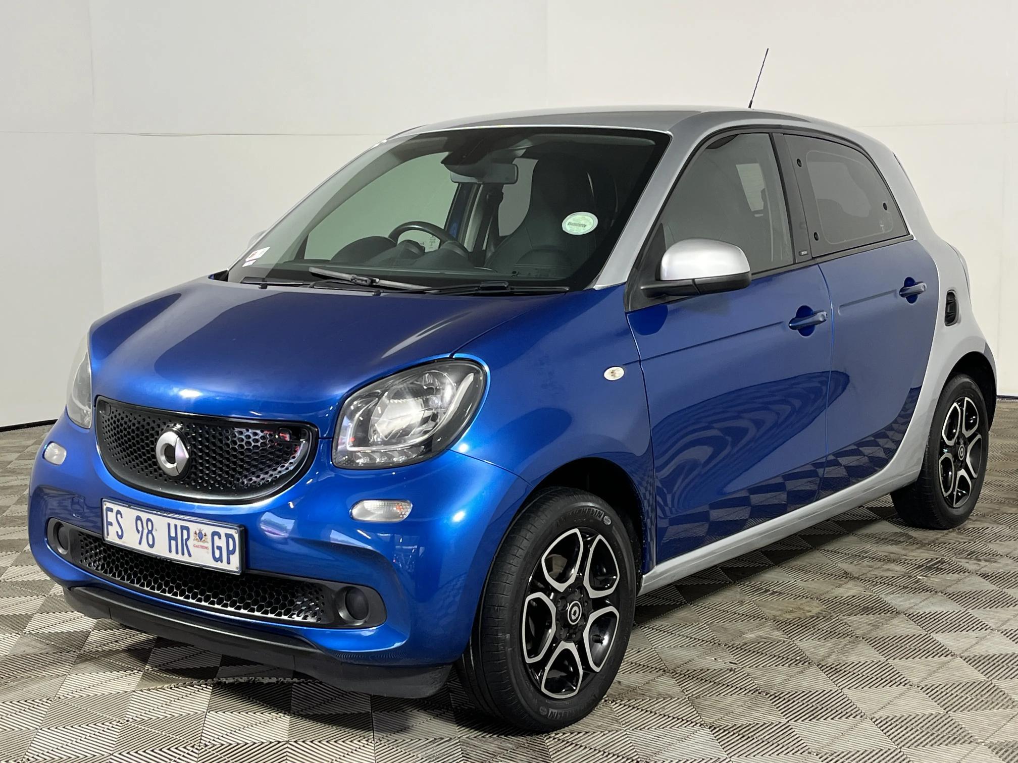 Used 2017 smart forfour 52kW prime