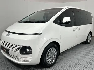 Used 2022 Hyundai Staria 2.2D Executive 9-seater