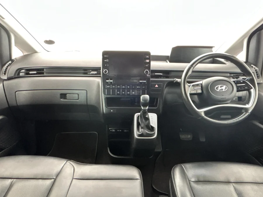 Used 2022 Hyundai Staria 2.2D Executive 9-seater - WeBuyCars Richmond