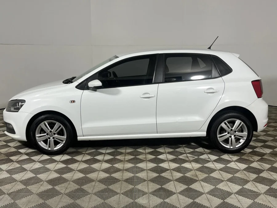 Used 2021 Volkswagen Polo Vivo hatch 1.6 Highline - WeBuyCars Germiston