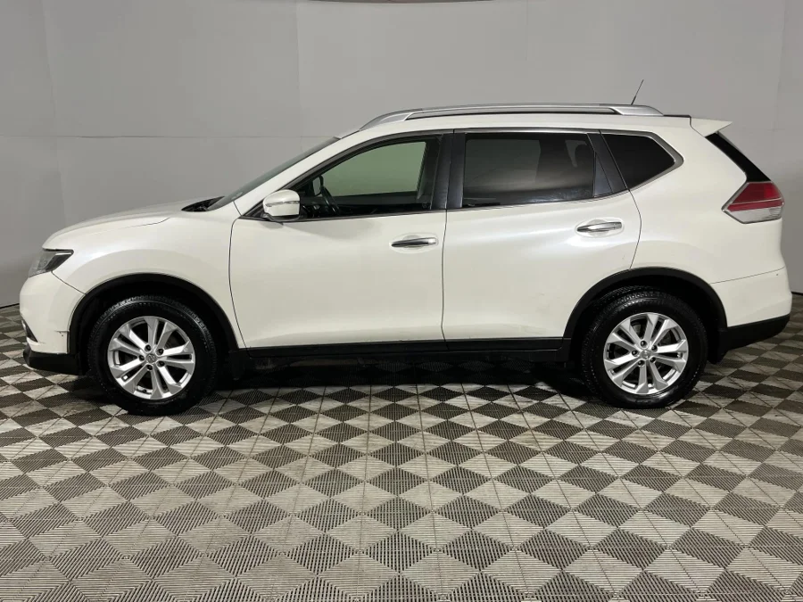 Used 2017 Nissan X-Trail 2.5 4x4 SE - WeBuyCars Germiston
