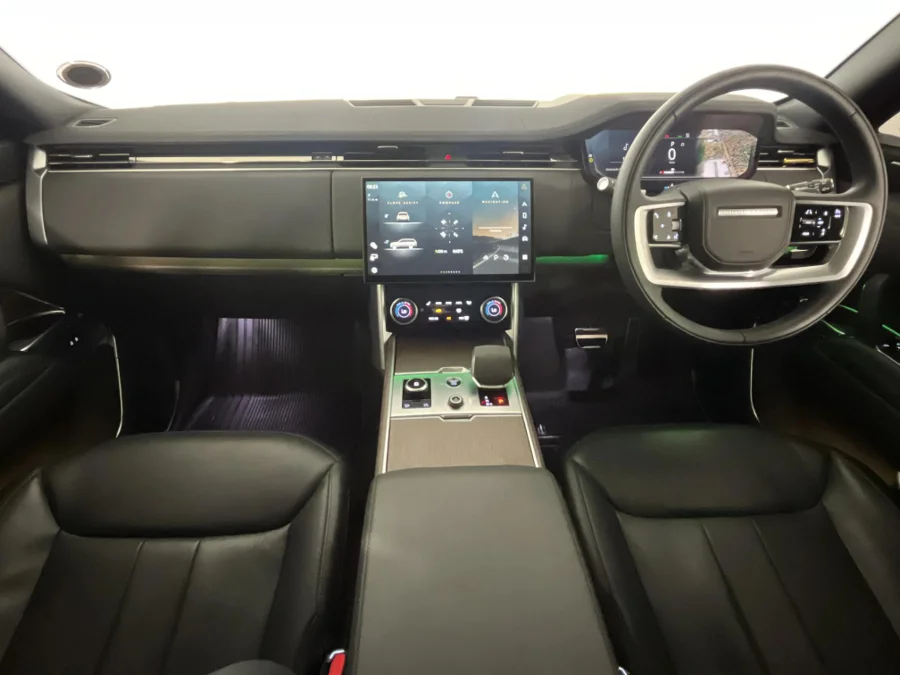 Used 2024 Land Rover Range Rover D350 HSE - WeBuyCars Silverlakes