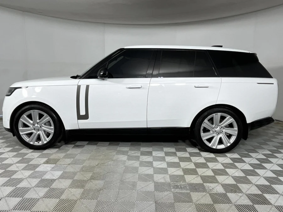 Used 2024 Land Rover Range Rover D350 HSE - WeBuyCars Silverlakes