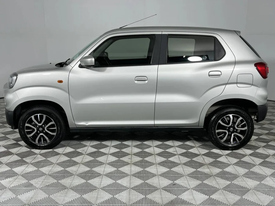 Used 2023 Suzuki S-Presso 1.0 GL auto - WeBuyCars Lansdowne