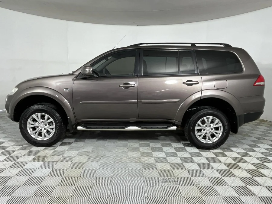 Used 2013 Mitsubishi Pajero Sport 2.5DI-D auto - WeBuyCars Silverlakes