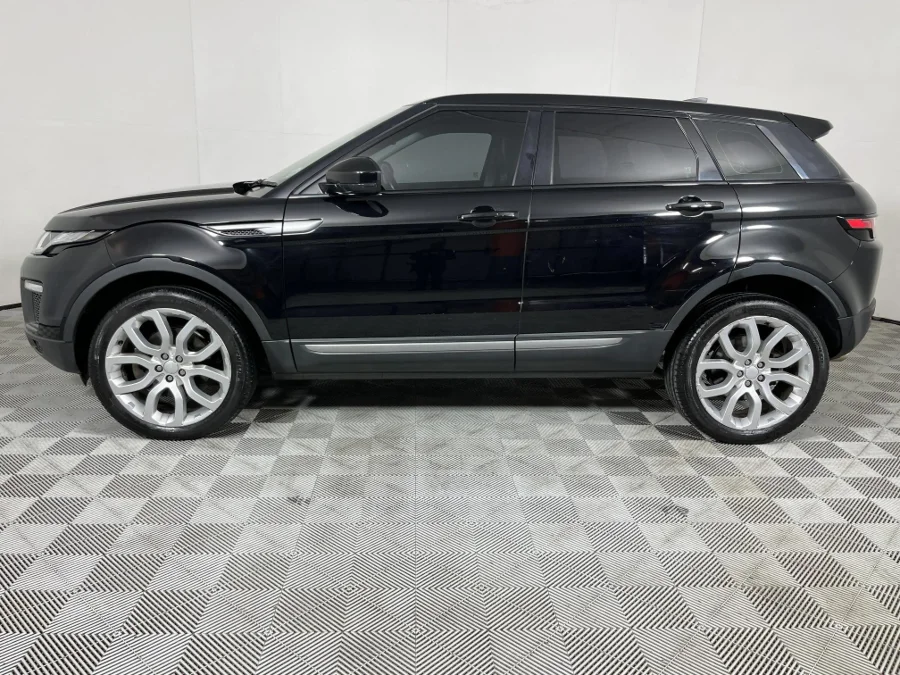 Used 2018 Land Rover Range Rover Evoque SE Dynamic TD4 Landmark Edition - WeBuyCars Silverlakes
