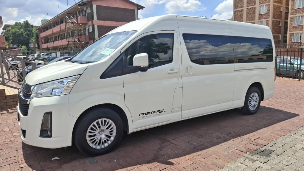 Used 2019 Toyota Quantum 2.8 SLWB bus 14-seater GL manual