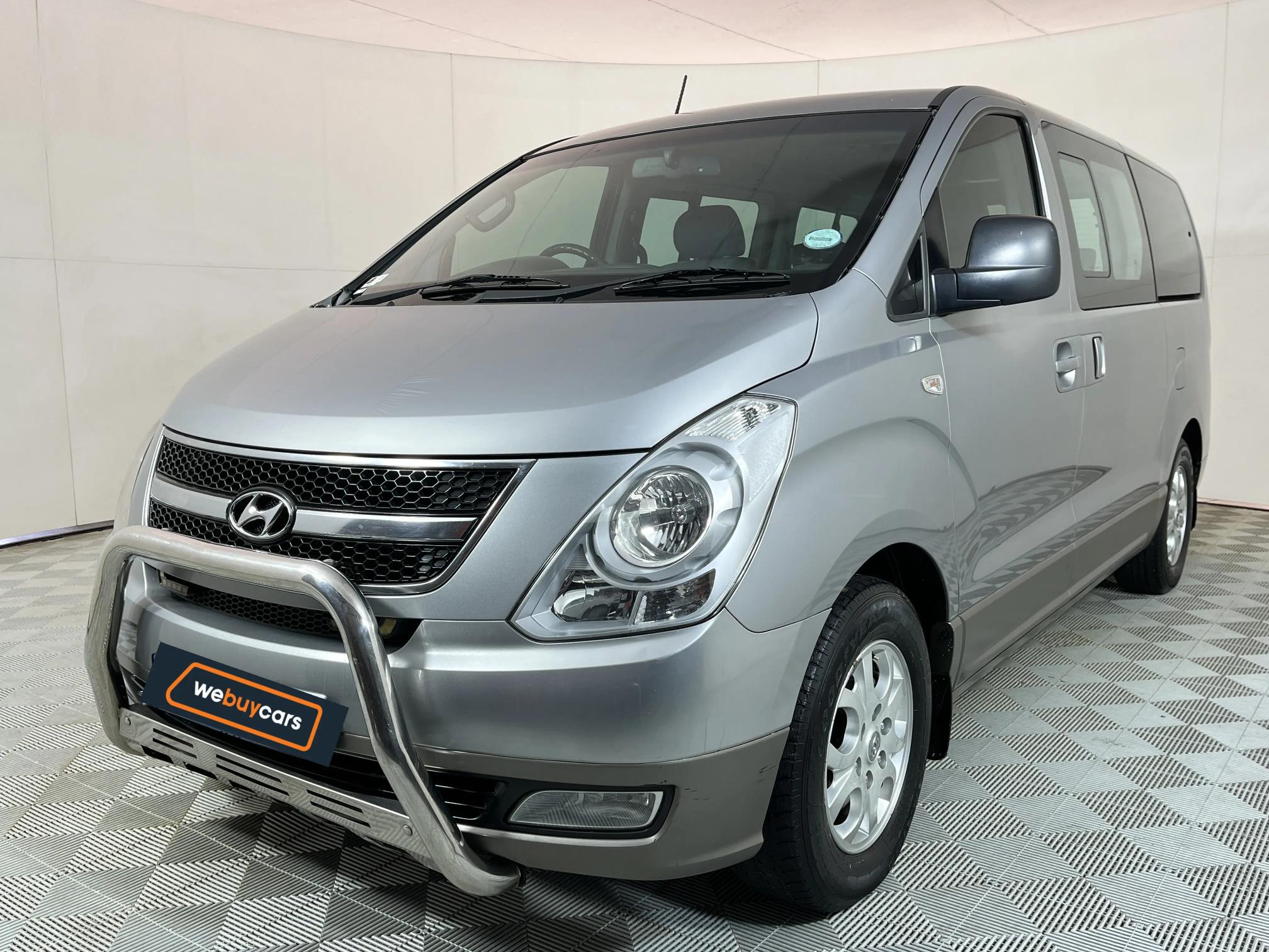 Used 2015 Hyundai H-1 2.4 bus Executive