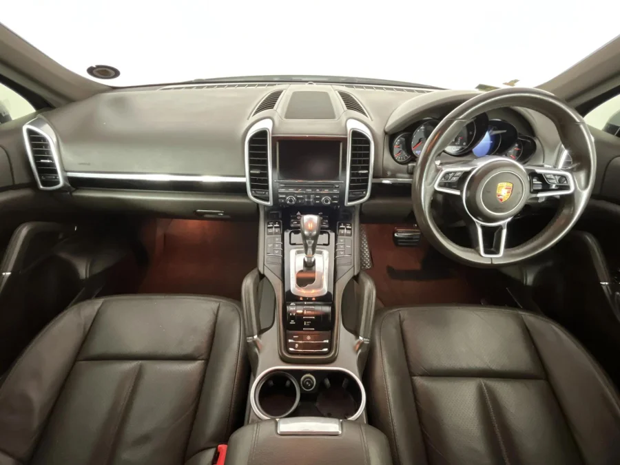 Used 2015 Porsche Cayenne diesel - WeBuyCars JHB South