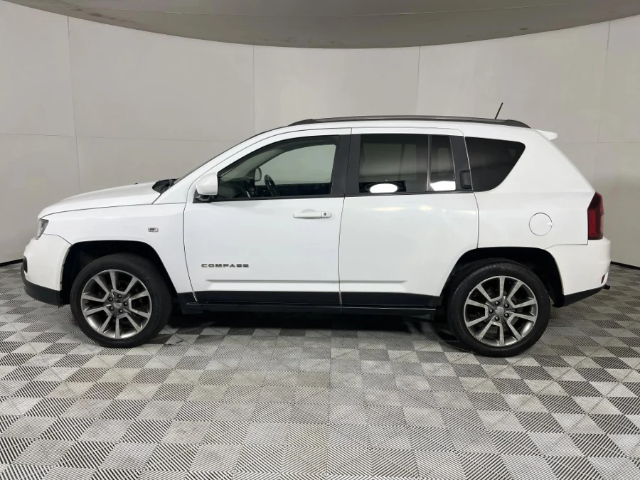 Used 2015 Jeep Compass 2.0L Limited auto - WeBuyCars Riverhorse