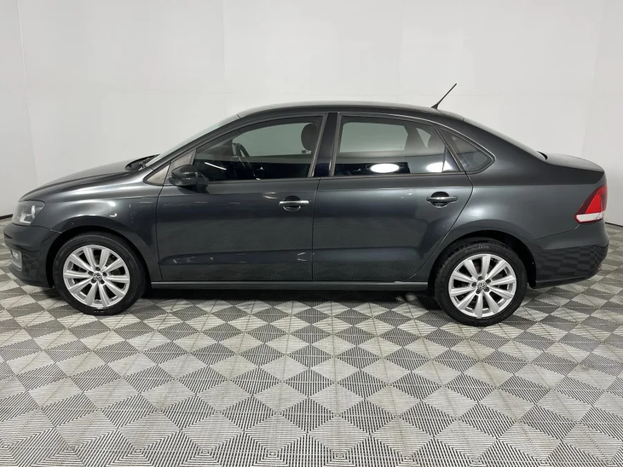 Used 2016 Volkswagen Polo sedan 1.6 Comfortline auto - WeBuyCars Richmond