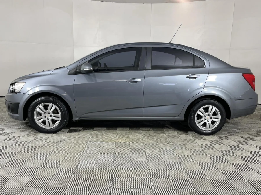 Used 2013 Chevrolet Sonic sedan 1.6 LS - WeBuyCars The Dome