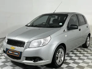 Used 2015 Chevrolet Aveo hatch 1.6 L
