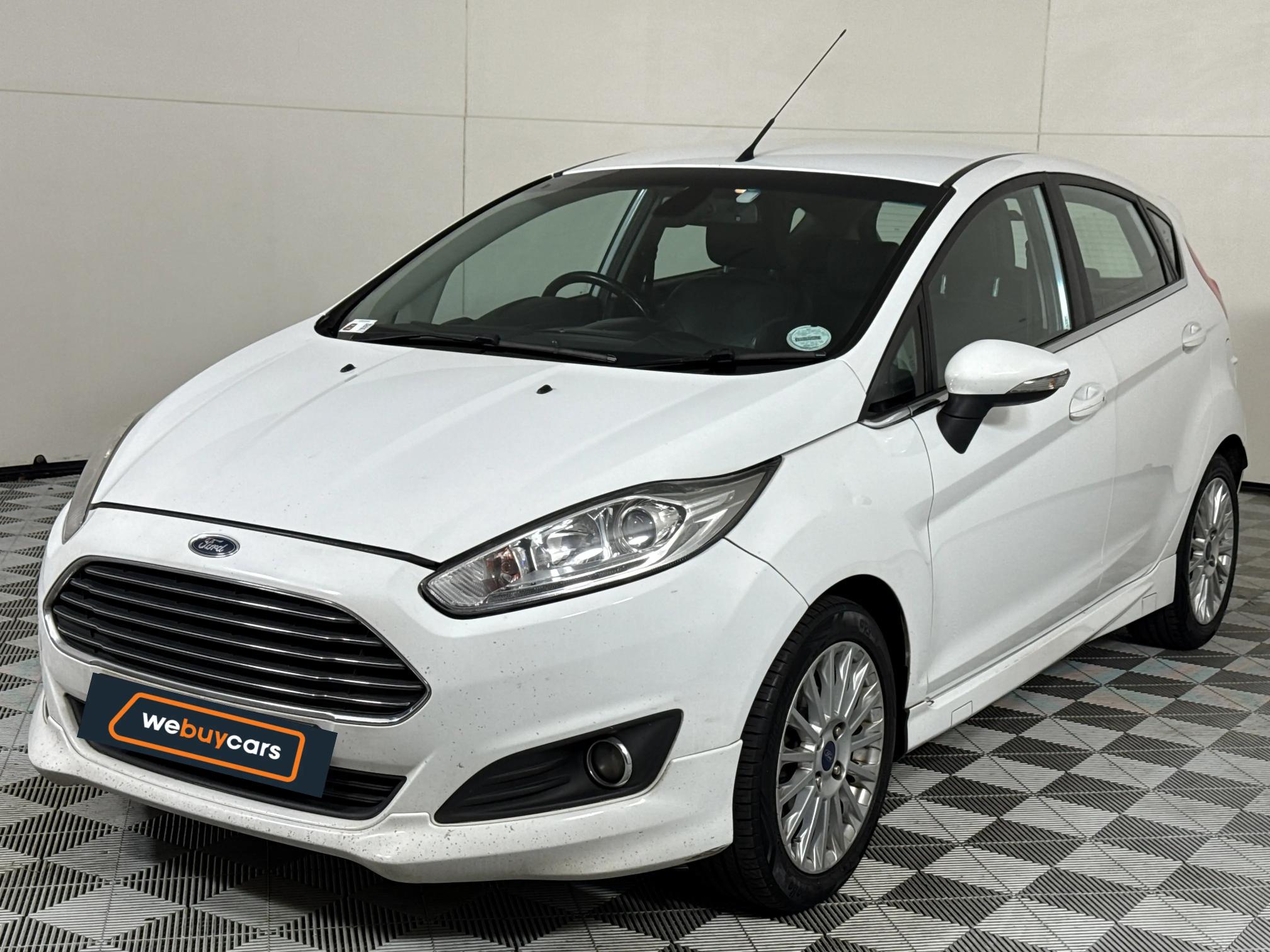 Used 2018 Ford Fiesta 5-door 1.0T Titanium