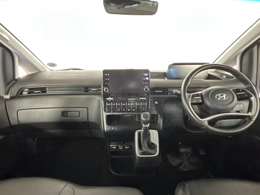 Used 2023 Hyundai Staria 2.2D Executive 9-seater - WeBuyCars Richmond