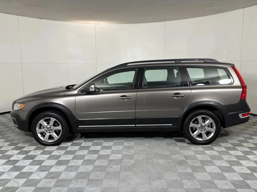 Used 2010 Volvo XC70 D5 - WeBuyCars Midstream